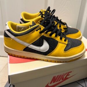 Nike Black and Yellow Low-Top Sneakers